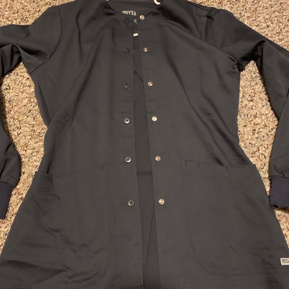 Scrub jacket